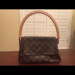 🔴SALE! 💯Authentic Louis Vuitton Loop Handle Bag